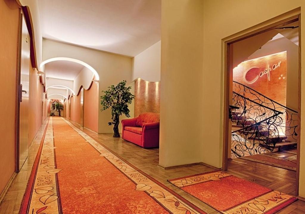 Hotel Restauracja Caspar يلينيا غورا المظهر الخارجي الصورة